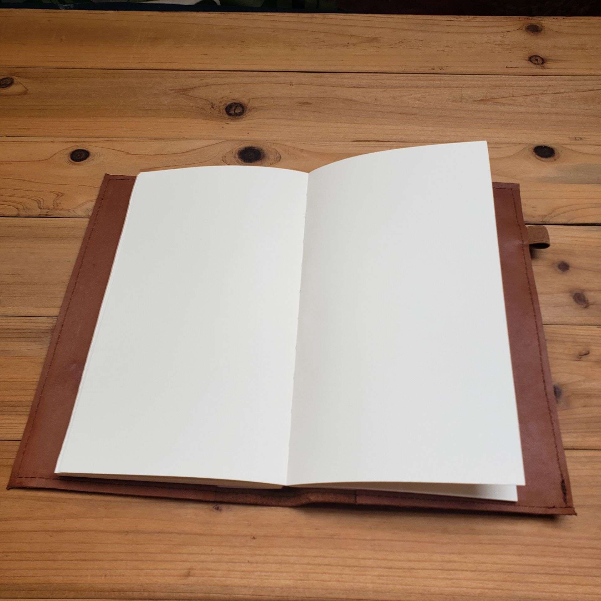 本革製ブックカバー