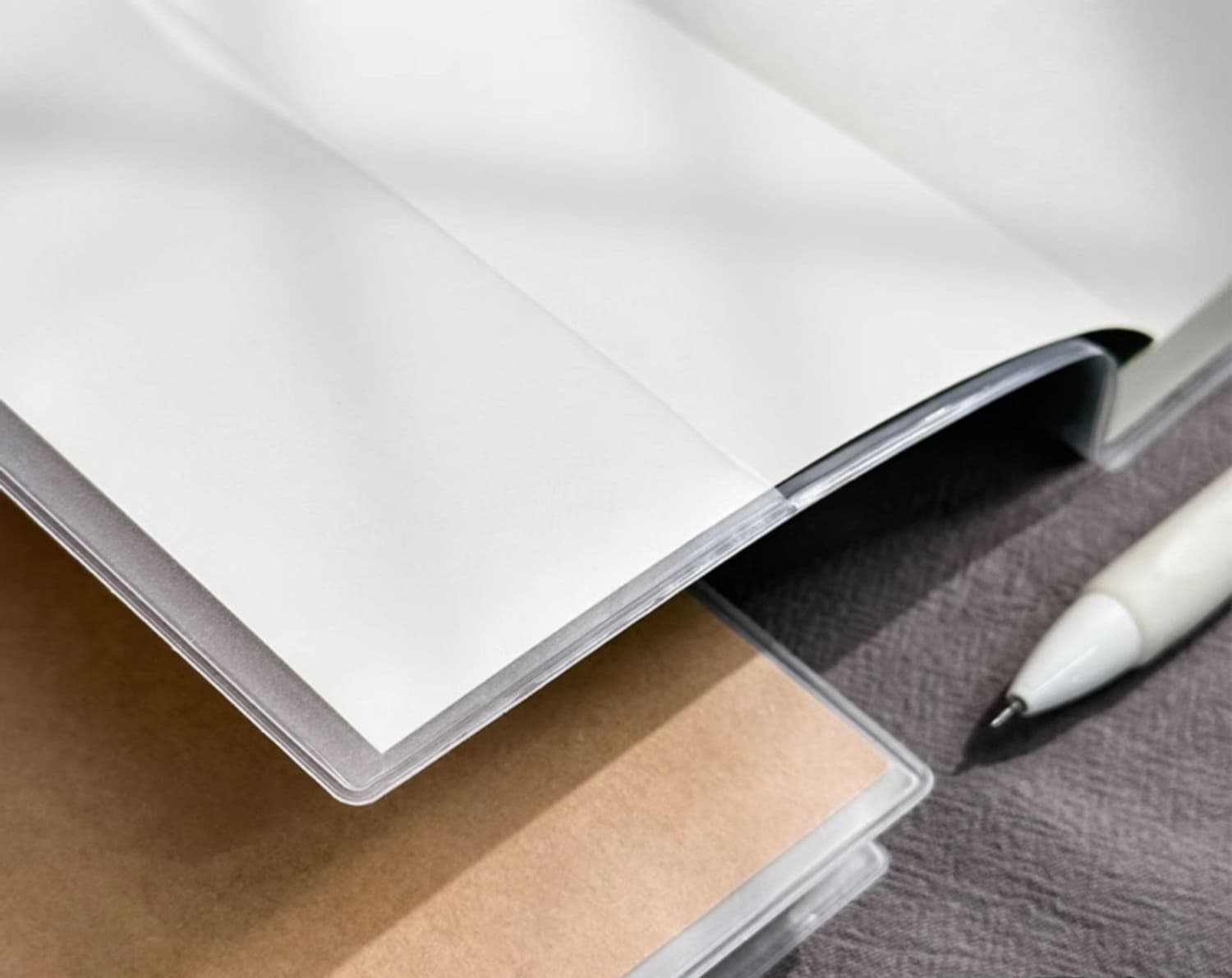 ブックカバー 防水耐久クリア文庫カバー