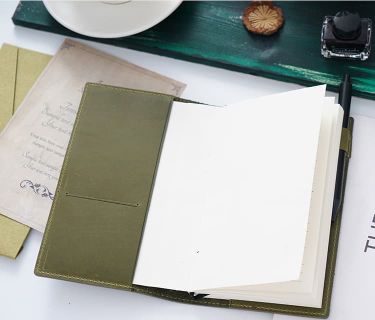 植物タンニンなめし革製ブックカバー 上質な手帳カバー a6,b6サイズ対応