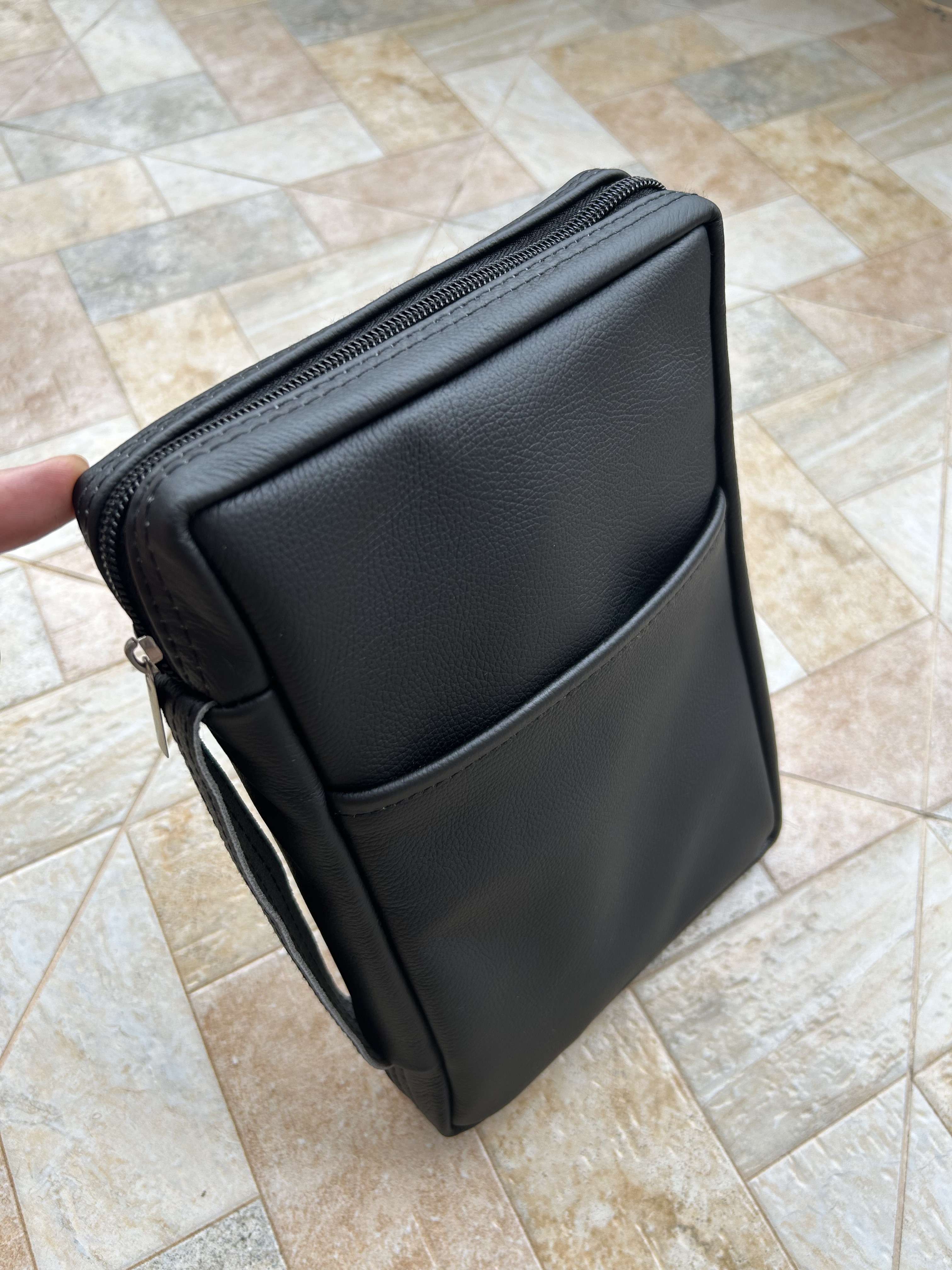 高級本革ジッパー式ブックカバー