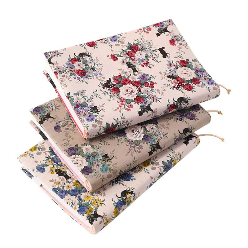 猫と花柄のブックカバー布