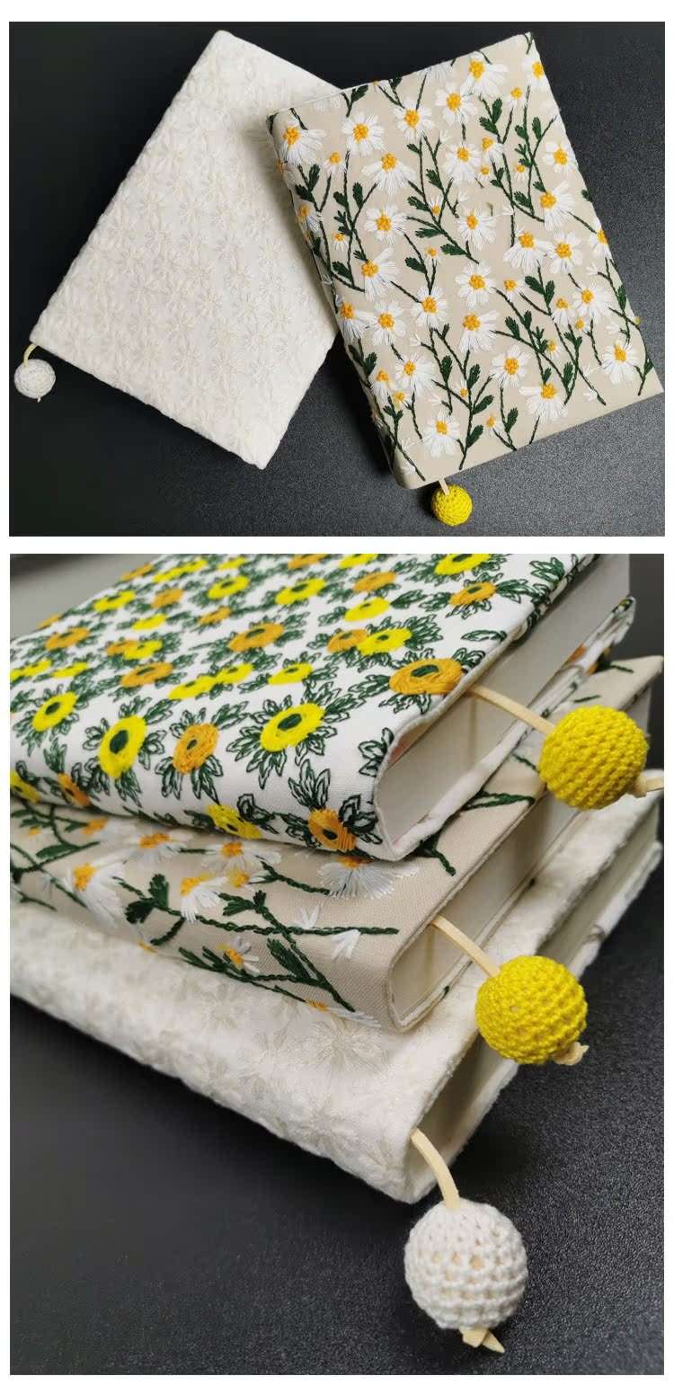 花刺繍のブックカバー