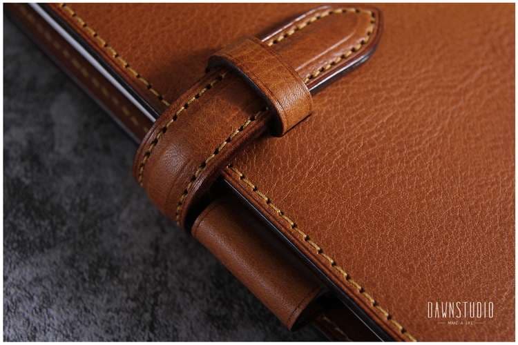 ブックカバー 職人技が光る本革ジャーナルカバー a6対応