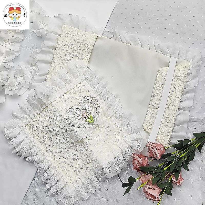 レース装飾ハート刺繍ブックカバー A5（ビジネス書）