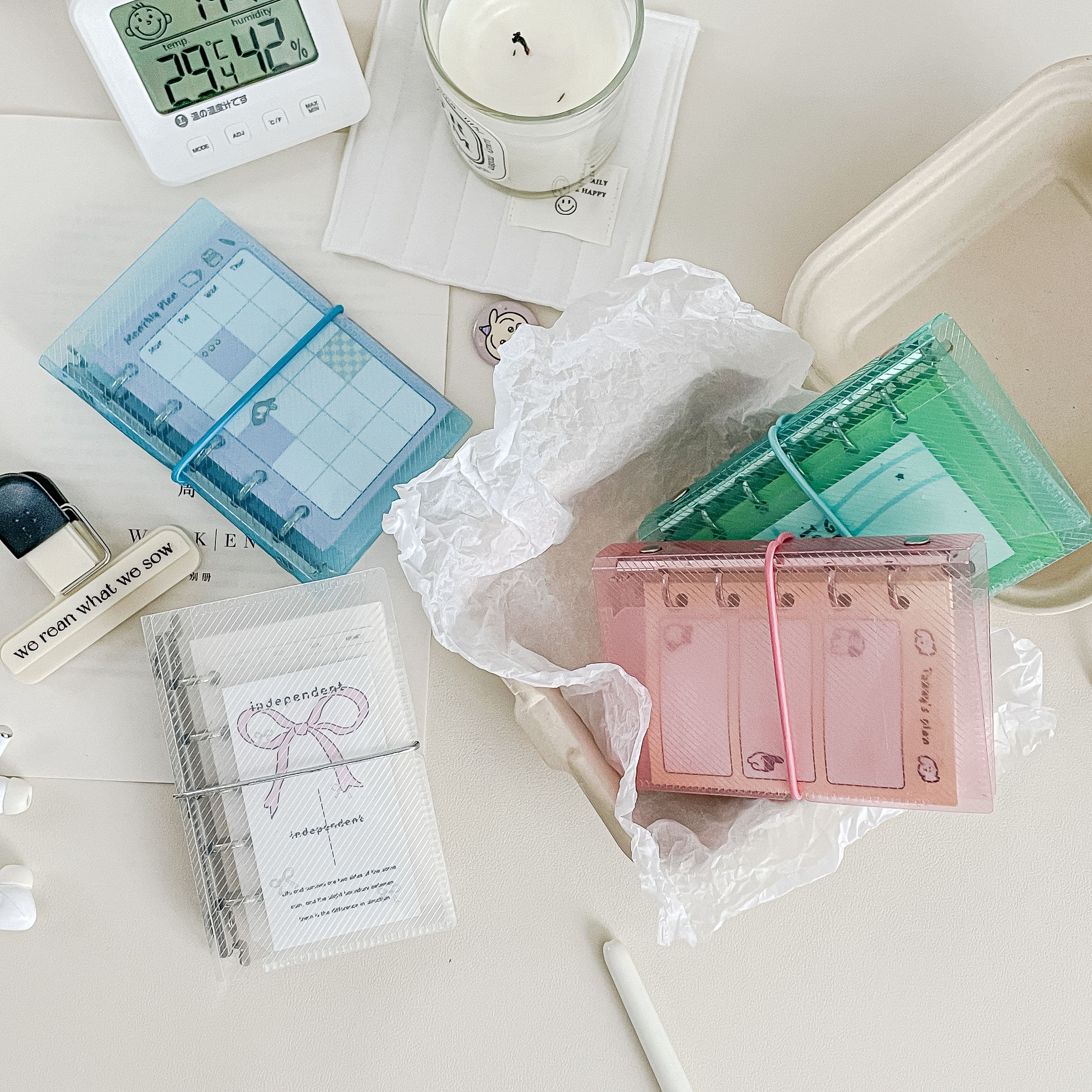 ブックカバー 手帳を彩る半透明ブックカバー