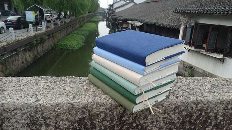 水郷の風情を纏う和風ブックカバー a5,a6対応