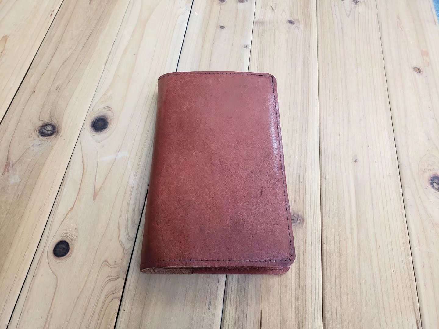 本革製ブックカバー