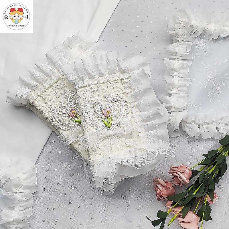 レース装飾ハート刺繍ブックカバー A5（ビジネス書）